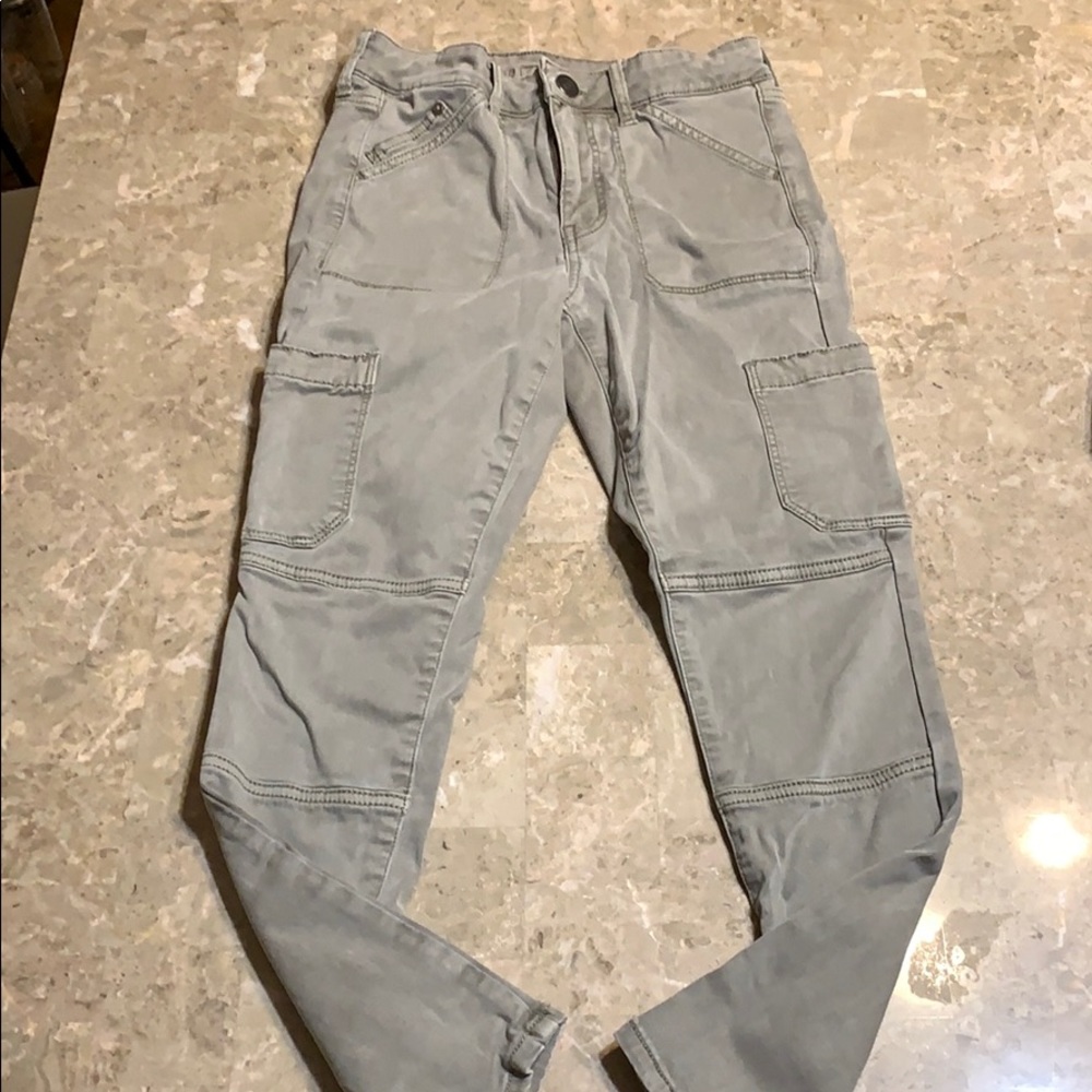 American Eagle Cargo/moto style green jeggings